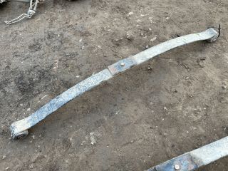 bontott FORD TRANSIT CONNECT Hátsó Rugó