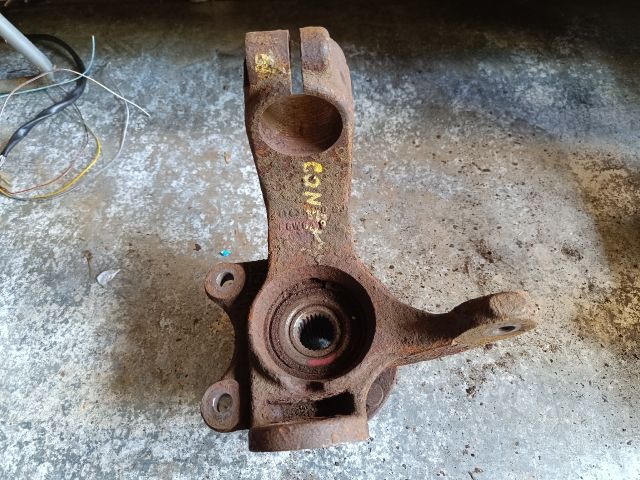 bontott FORD TRANSIT CONNECT Jobb első Csonkállvány