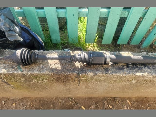 bontott FORD TRANSIT CONNECT Jobb Féltengely