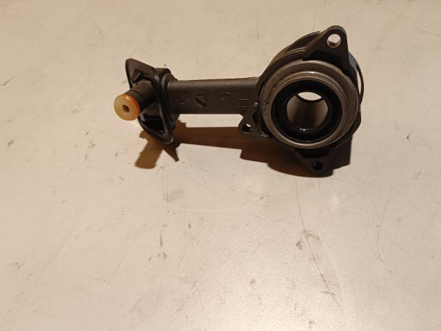 bontott FORD TRANSIT CONNECT Kinyomó Csapágy