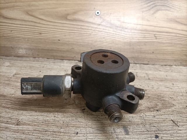 bontott FORD TRANSIT CONNECT Közösnyomócső