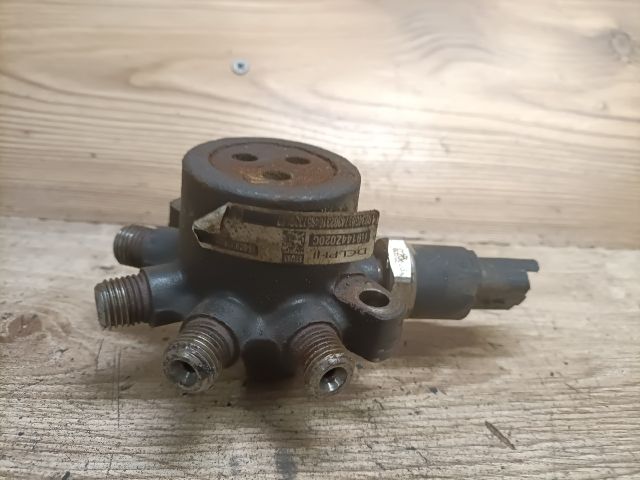 bontott FORD TRANSIT CONNECT Közösnyomócső