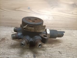 bontott FORD TRANSIT CONNECT Közösnyomócső