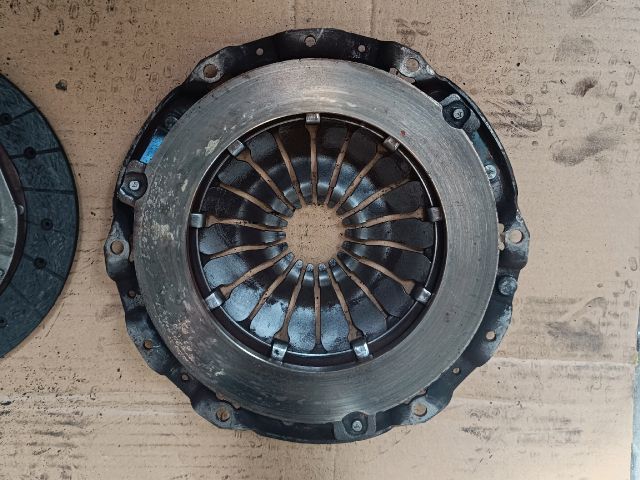 bontott FORD TRANSIT CONNECT Kuplung Szett Lendkerékkel