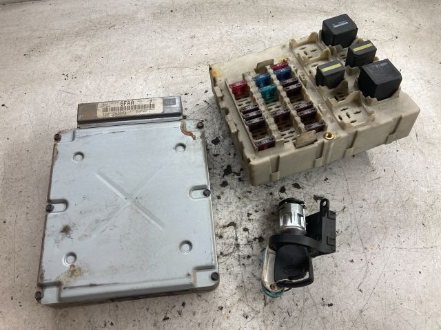 bontott FORD TRANSIT CONNECT Motorvezérlő