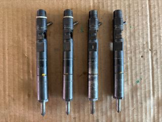 bontott FORD TRANSIT CONNECT Porlasztó (1 db)