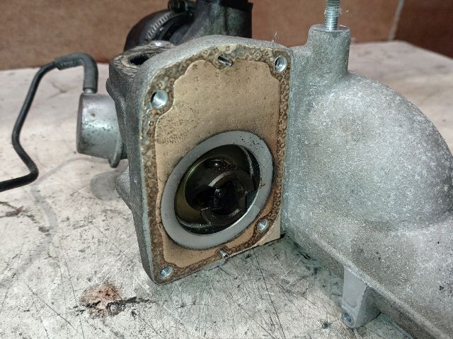 bontott FORD TRANSIT CONNECT Szívósor