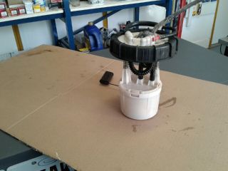 bontott FORD TRANSIT CONNECT Üzemanyagszint Jeladó