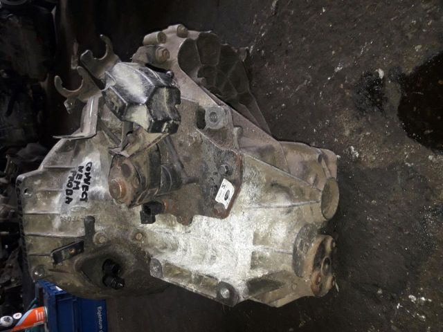 bontott FORD TRANSIT CONNECT Váltó (Mechanikus)