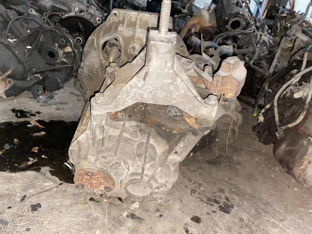 bontott FORD TRANSIT CONNECT Váltó (Mechanikus)