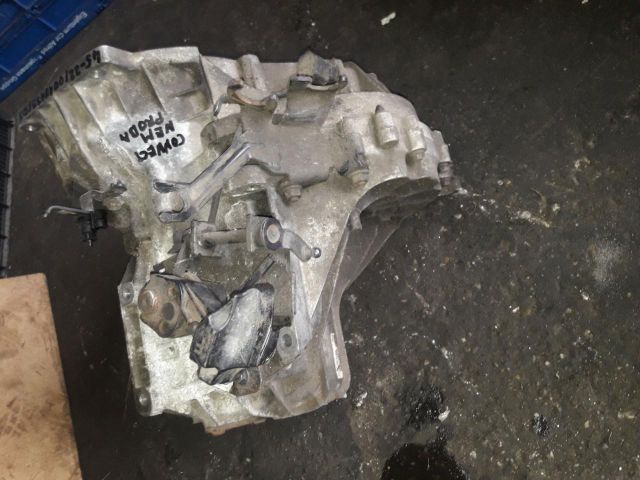 bontott FORD TRANSIT CONNECT Váltó (Mechanikus)