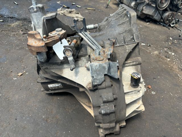 bontott FORD TRANSIT CONNECT Váltó (Mechanikus)