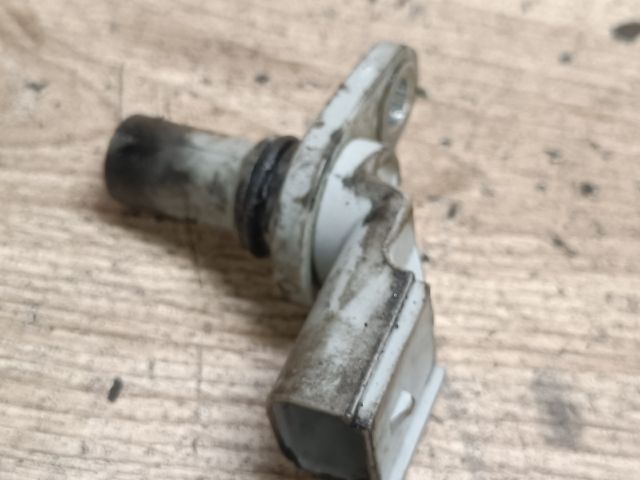 bontott FORD TRANSIT CONNECT Vezérműtengely Fordulatszám Jeladó