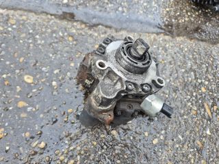 bontott FORD TRANSIT CONNECT Bal első Csonkállvány Kerékaggyal