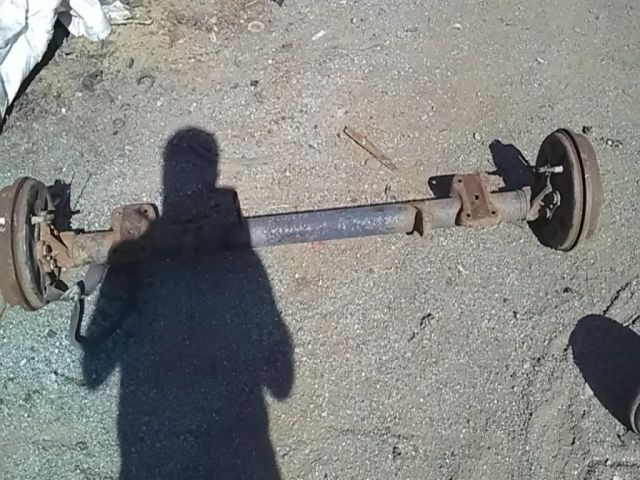 bontott FORD TRANSIT CONNECT Hátsó Híd (Dobfékes)