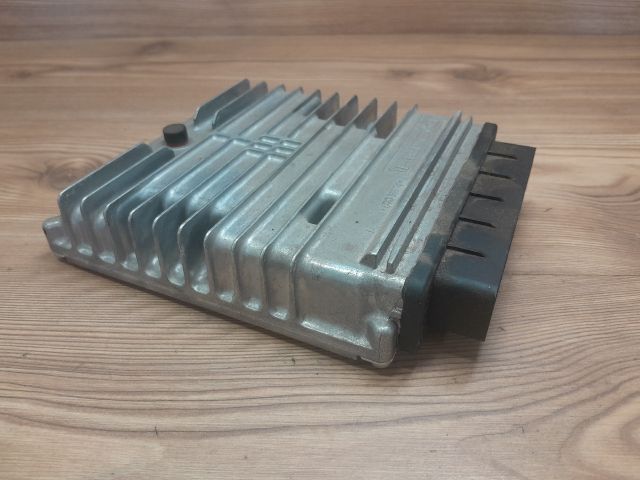 bontott FORD TRANSIT CONNECT Motorvezérlő