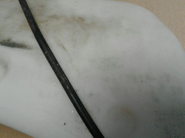 bontott FORD TRANSIT CONNECT Ablakmosó Tartály