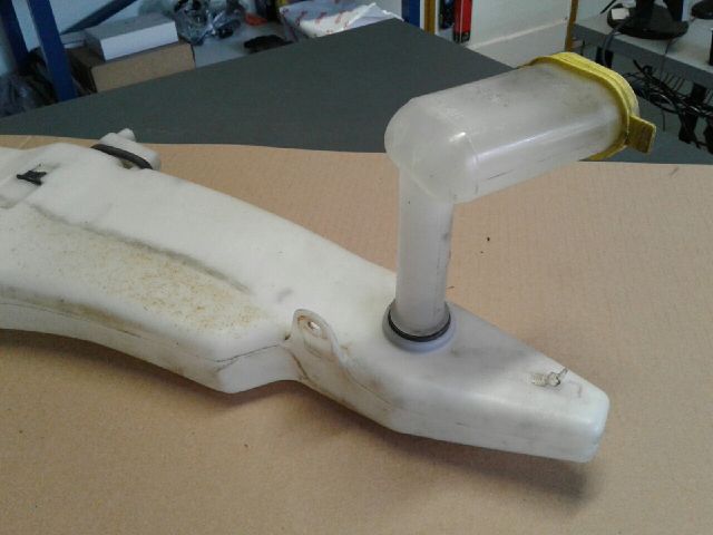 bontott FORD TRANSIT CONNECT Ablakmosó Tartály