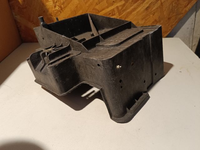 bontott FORD TRANSIT CONNECT Akkumulátor Tartó