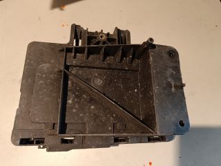 bontott FORD TRANSIT CONNECT Akkumulátor Tartó