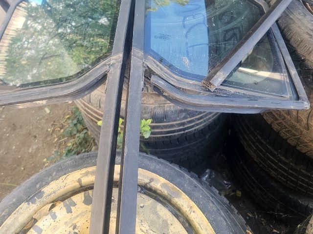 bontott FORD TRANSIT CONNECT Bal A Oszlop Oldalablak Üveg