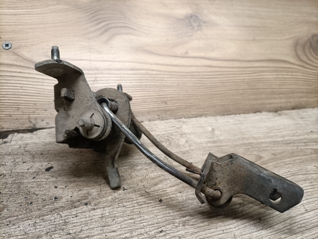 bontott FORD TRANSIT CONNECT Bal Csomagtérajtó Ajtóhatároló