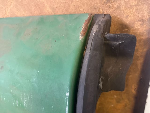 bontott FORD TRANSIT CONNECT Bal Csomagtérajtó (Részeivel)