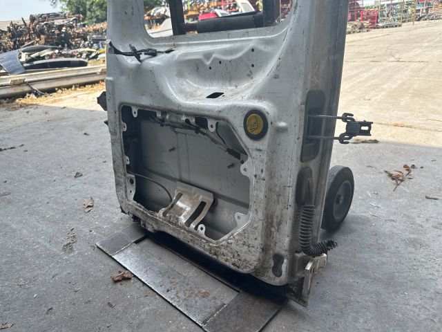 bontott FORD TRANSIT CONNECT Bal Csomagtérajtó (Üres lemez)