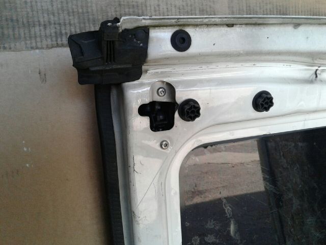 bontott FORD TRANSIT CONNECT Bal Csomagtérajtó (Üres lemez)