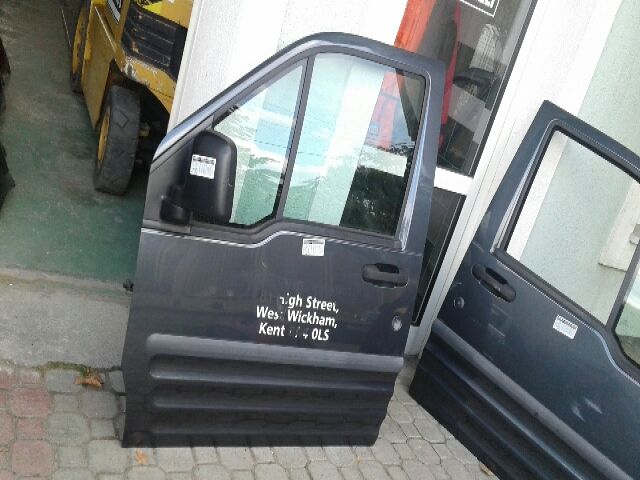 bontott FORD TRANSIT CONNECT Bal első Ajtó (Részeivel)
