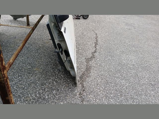 bontott FORD TRANSIT CONNECT Bal első Ajtó (Részeivel)