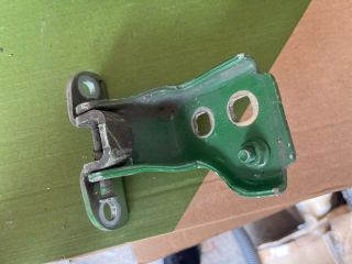 bontott FORD TRANSIT CONNECT Bal első Alsó Zsanér