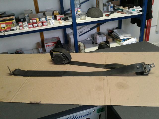 bontott FORD TRANSIT CONNECT Bal első Biztonsági Öv