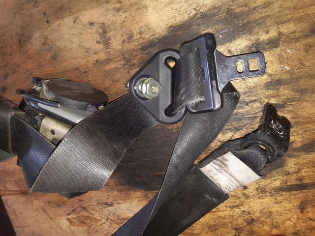 bontott FORD TRANSIT CONNECT Bal első Biztonsági Öv