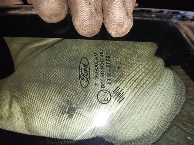 bontott FORD TRANSIT CONNECT Bal első Fixüveg (Ajtóban)