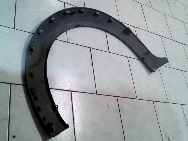 bontott FORD TRANSIT CONNECT Bal első Sárvédő Szélesítő