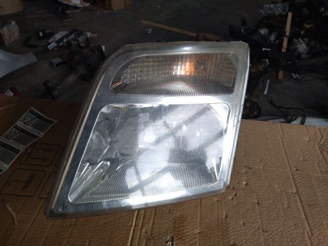 bontott FORD TRANSIT CONNECT Bal Fényszóró