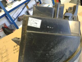 bontott FORD TRANSIT CONNECT Bal Fényszóró