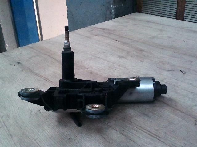 bontott FORD TRANSIT CONNECT Bal hátsó Ablaktörlő Motor