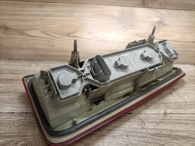 bontott FORD TRANSIT CONNECT Bal Hátsó Lámpa