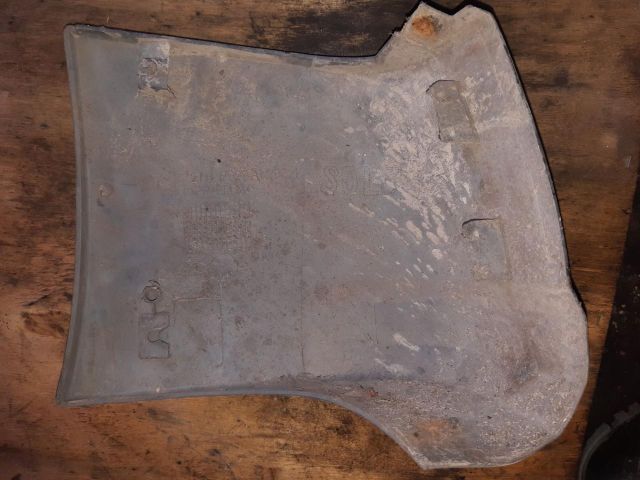 bontott FORD TRANSIT CONNECT Bal hátsó Lökhárító Sarok (Műanyag)