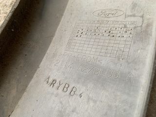 bontott FORD TRANSIT CONNECT Bal hátsó Sárvédő Díszléc