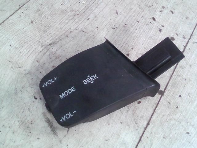 bontott FORD TRANSIT CONNECT Bal Multikormány Kapcsoló