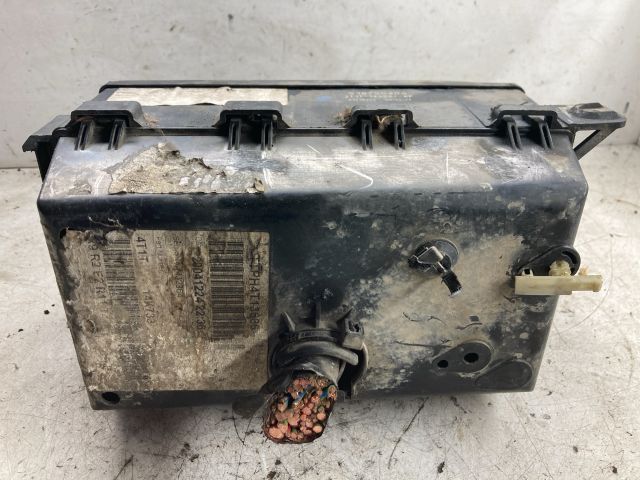 bontott FORD TRANSIT CONNECT Biztosítéktábla Doboz