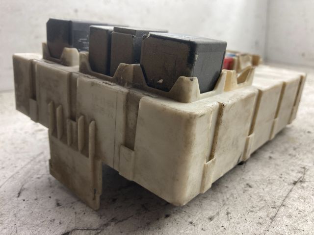 bontott FORD TRANSIT CONNECT Biztosítéktábla Doboz