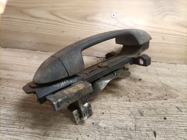 bontott FORD TRANSIT CONNECT Csomagtérajtó Kilincs