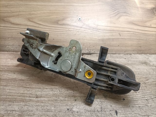 bontott FORD TRANSIT CONNECT Csomagtérajtó Kilincs