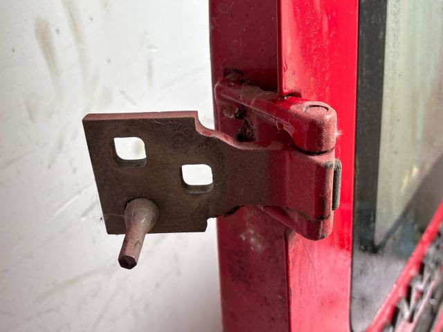 bontott FORD TRANSIT CONNECT Csomagtérajtó (Üres lemez)