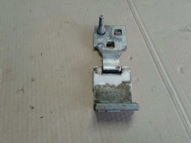 bontott FORD TRANSIT CONNECT Csomagtérajtó Zsanér