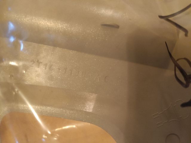 bontott FORD TRANSIT CONNECT Dísztárcsa (1 db)